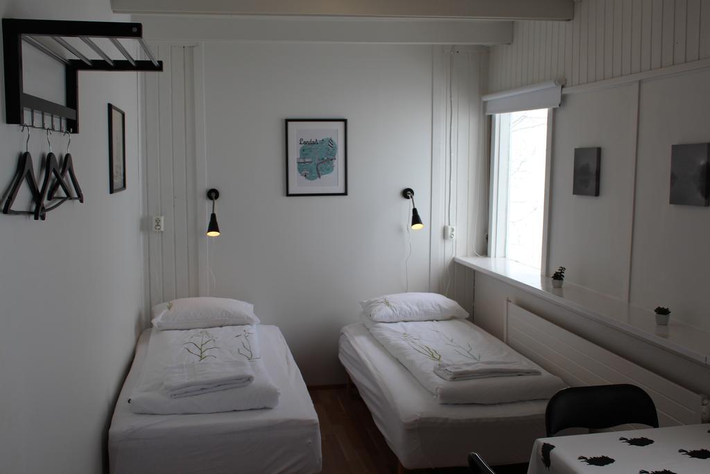 Lonsa Guesthouse Akureyri Ngoại thất bức ảnh