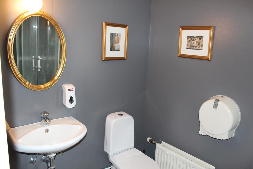 Lonsa Guesthouse Akureyri Ngoại thất bức ảnh