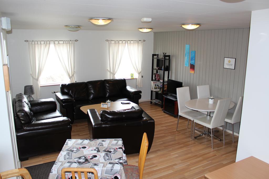 Lonsa Guesthouse Akureyri Ngoại thất bức ảnh